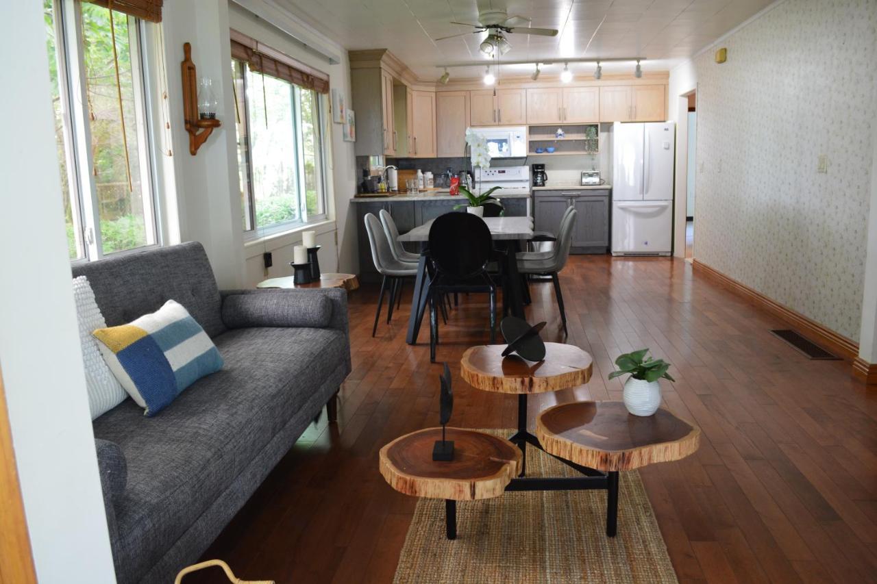 Wheatley Birds Point Cottage On A Cliff Facing Lake Erie. المظهر الخارجي الصورة