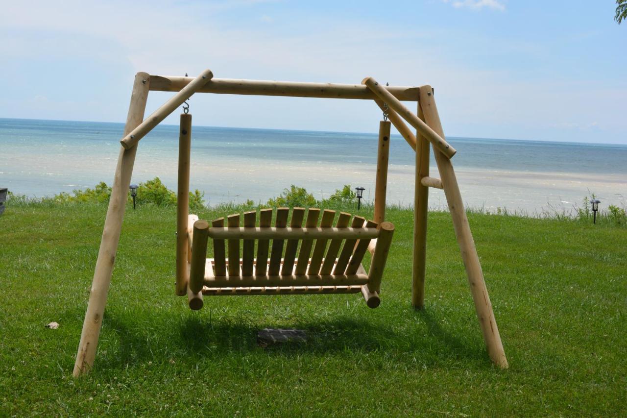 Wheatley Birds Point Cottage On A Cliff Facing Lake Erie. المظهر الخارجي الصورة