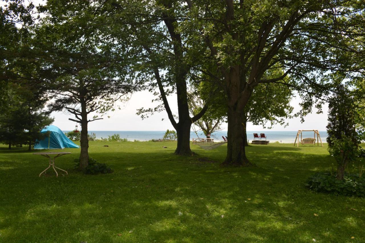 Wheatley Birds Point Cottage On A Cliff Facing Lake Erie. المظهر الخارجي الصورة